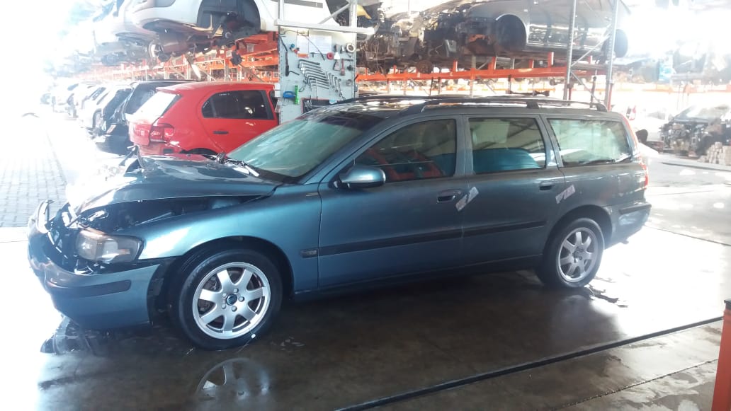 V70